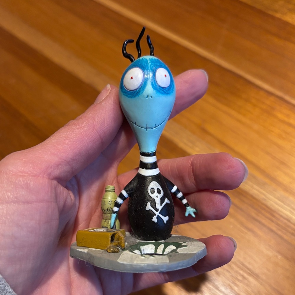 Tim Burton 2003 Tragic Tots for Girls and Boys set of 3 figurines - Picture 3 of 5